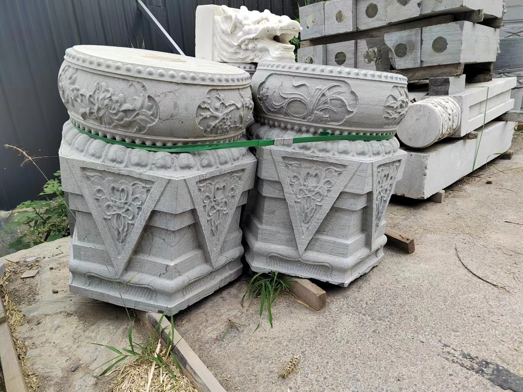 老石板廠家提供的仿古石材每平方米售價詳情